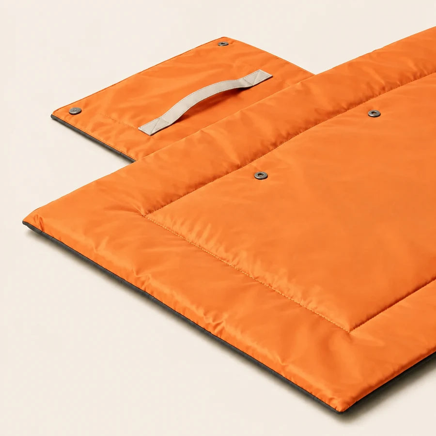 Orange · 70 × 50 cm PETEE Packaway Travel Mat — PETEE September 7 detail